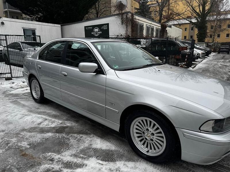 Gebraucht BMW 520 170 PS (125 kW) 2001 Grau Limousine