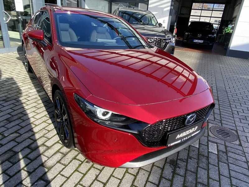 Soul red crystal m (rot) Neu 2024 Mazda 3 Exclusive-Line Limousine | 29.989 € (Superpreis) - Bild 1/3