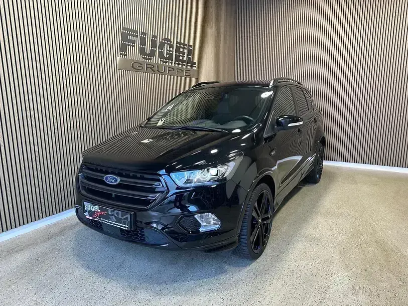 Gebraucht Ford Kuga ST-Line 242 PS (177 kW) 2019 Iridiumschwarz metallic SUV