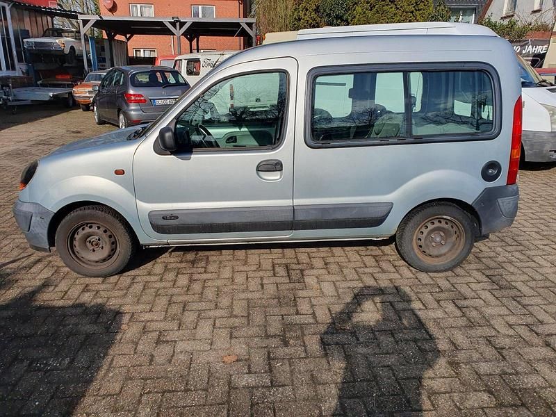 Gebraucht Renault Kangoo 75 PS (55 kW) 2004 Silber Van / Kleinbus