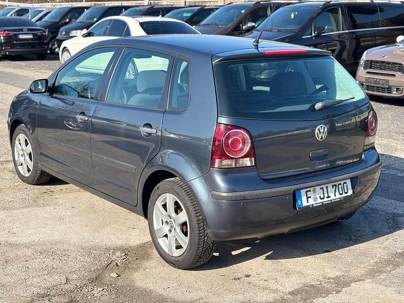 Gebraucht VW Polo 69 PS (50 kW) 2007 Blau Kleinwagen