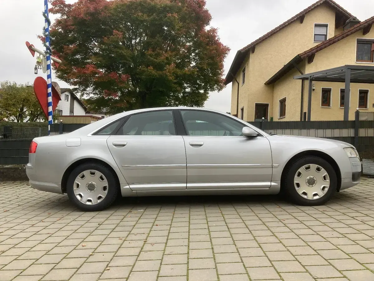 Usata Audi A8 232 CV (170 kW) 2007 Argento Berlina