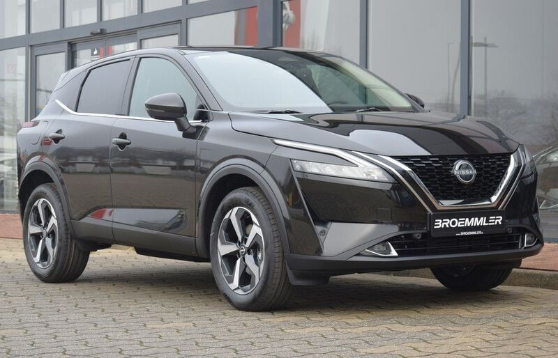 Black metallic Gebraucht 2024 Nissan Qashqai N-Connecta SUV | 26.990 € (Fairer Preis) - Bild 1/4
