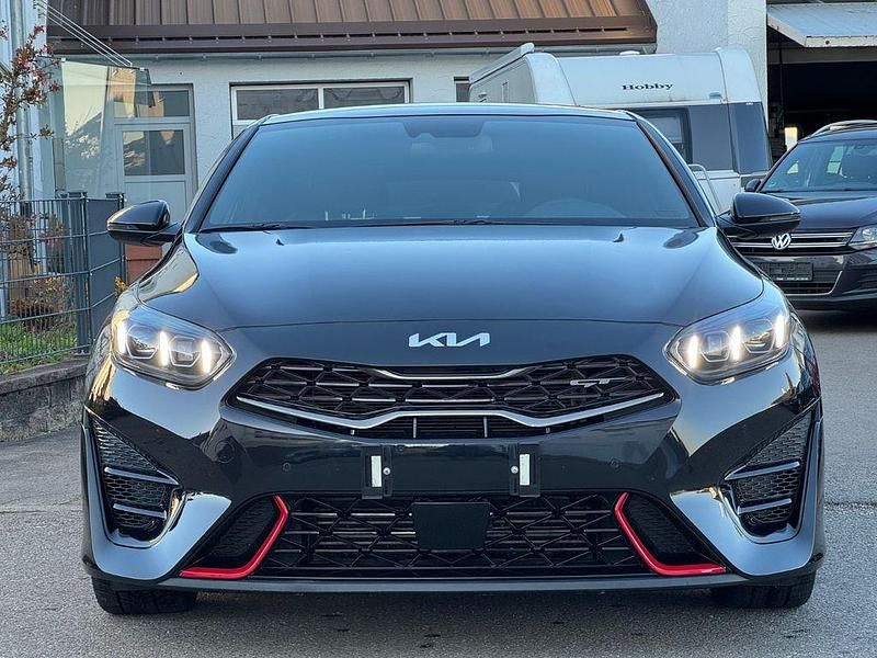 Gebraucht Kia ProCeed GT GT 204 PS (150 kW) 2022 Schwarz Kleinwagen