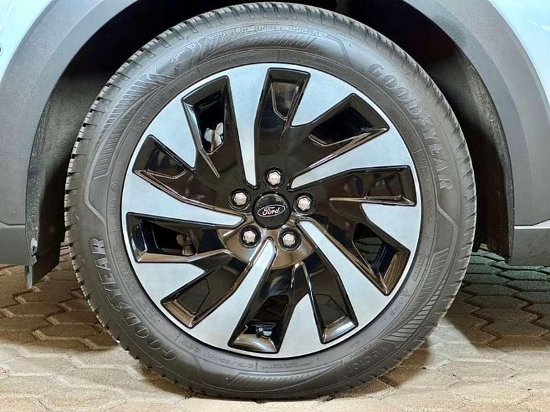 Gebraucht Ford Puma Titanium 125 PS (91 kW) 2024 Weiss SUV