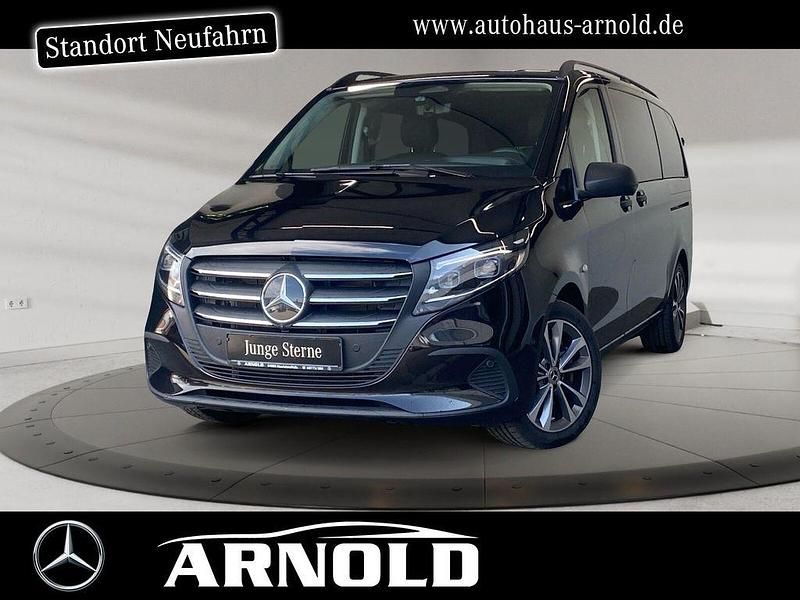 Schwarz (obsidianschwarz) Gebraucht 2024 Mercedes Vito Van / Kleinbus | 63.800 € - Bild 1/4