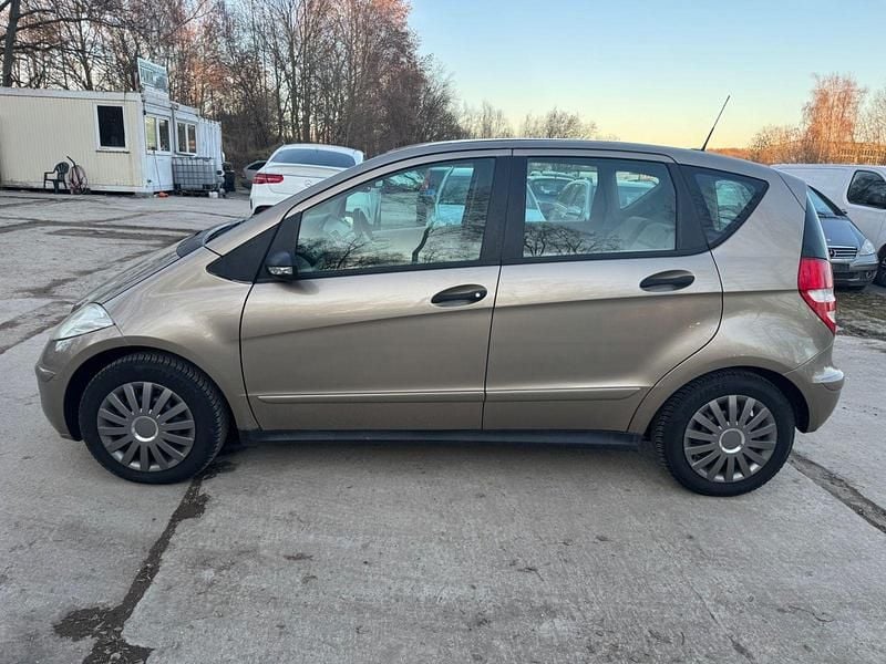 Gebraucht Mercedes A150 95 PS (69 kW) 2006 Grün Kleinwagen