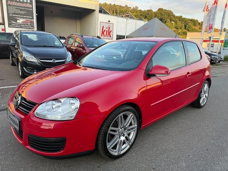 Rot Gebraucht 2006 VW Golf V GT Limousine | 5.890 € (Teuer) - Bild 1/4