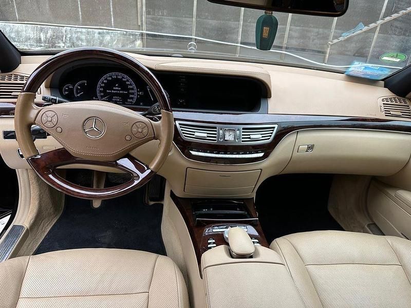 Schwarz Gebraucht 2012 Mercedes S350 Limousine | 19.999 € (Fairer Preis) - Bild 1/4