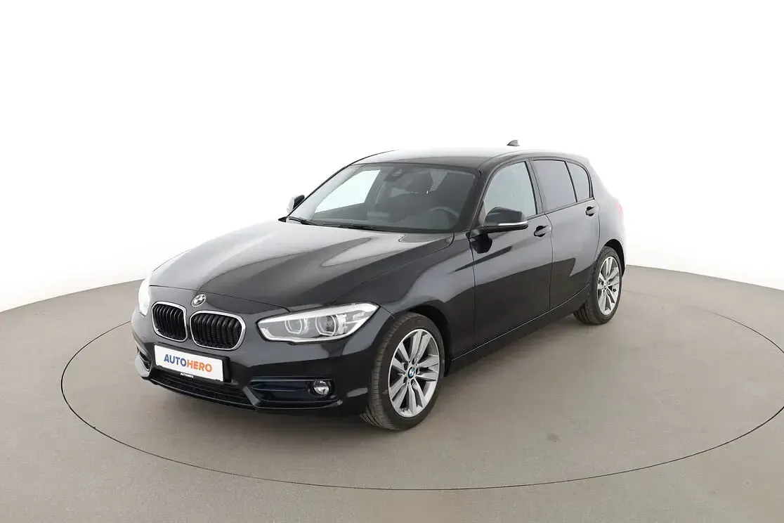 Gebraucht BMW 118 Sport Line 136 PS (100 kW) 2019 Limousine