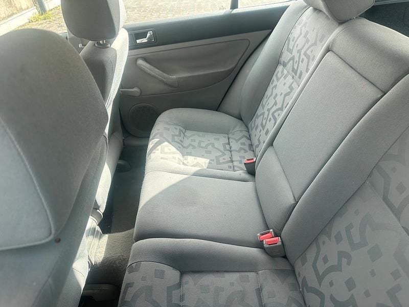 Gebraucht VW Golf IV 75 PS (55 kW) 2000 Blau Limousine