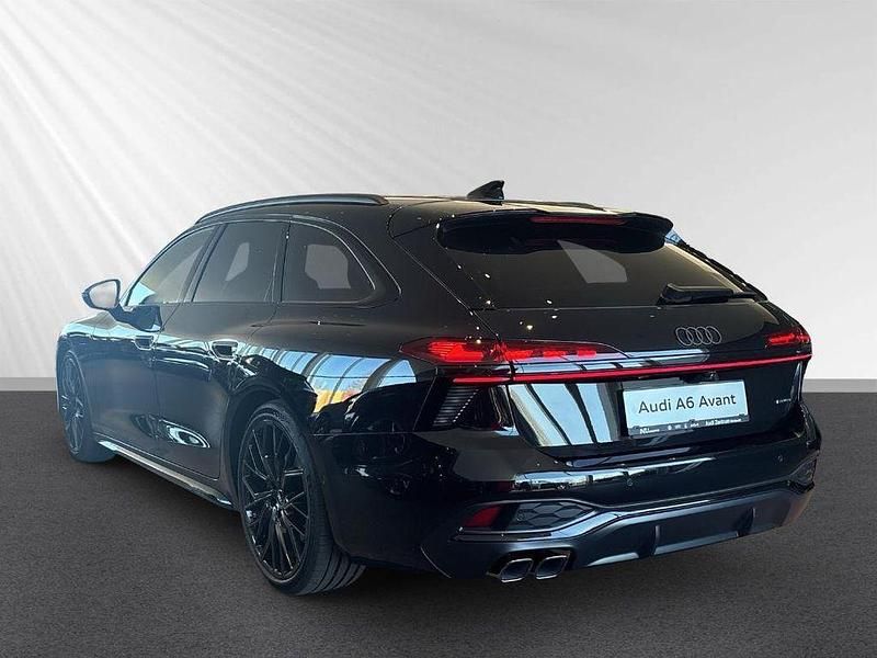 Neu Audi A6 Edition .1 299 PS (219 kW) 2026 Schwarz Kombi