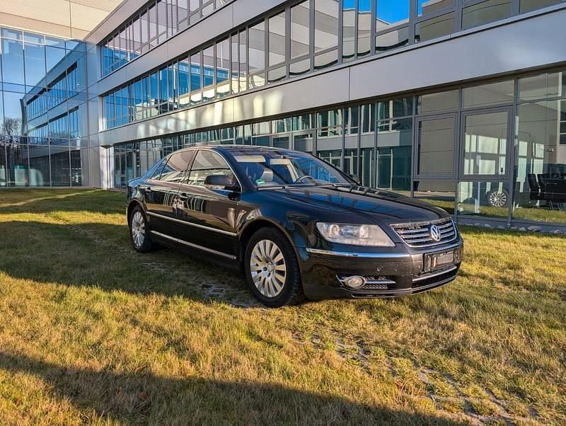Usado VW Phaeton 239 HP (175 kW) 2009 Preto Sedan