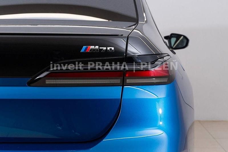 Second-hand BMW i7 Performance 484 kW (659 CP) 2024 Negru Berlinǎ