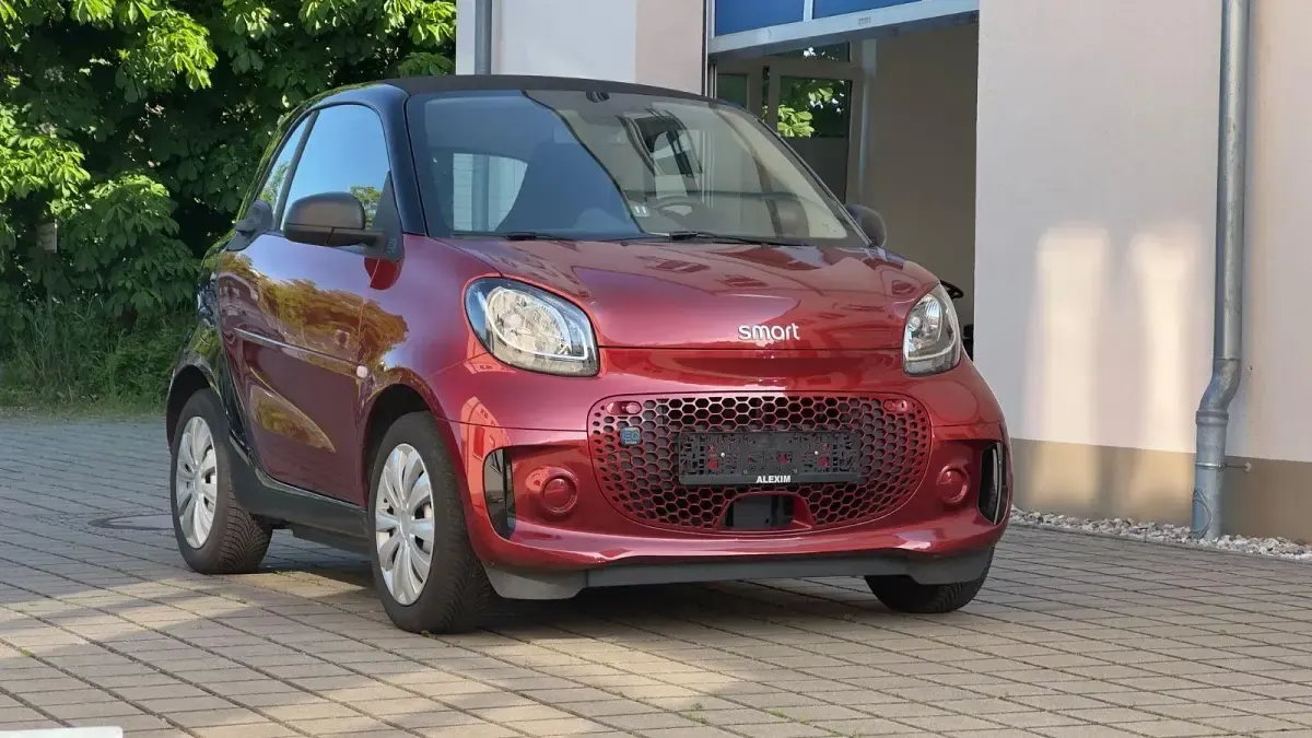 Gebraucht Smart ForTwo Coupé 60 kW (82 PS) 2021 Rot Coupé