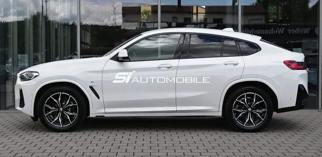 Gebraucht BMW X4 M Sport 286 PS (210 kW) 2024 Alpinweiss SUV