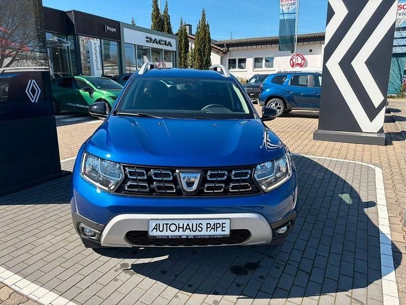 Gebraucht Dacia Duster Celebration 150 PS (110 kW) 2021 Blau SUV