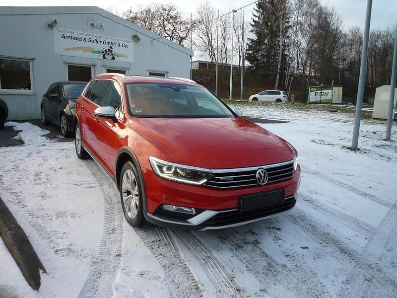Gebraucht VW Passat Alltrack 190 PS (139 kW) 2017 Orange Kombi