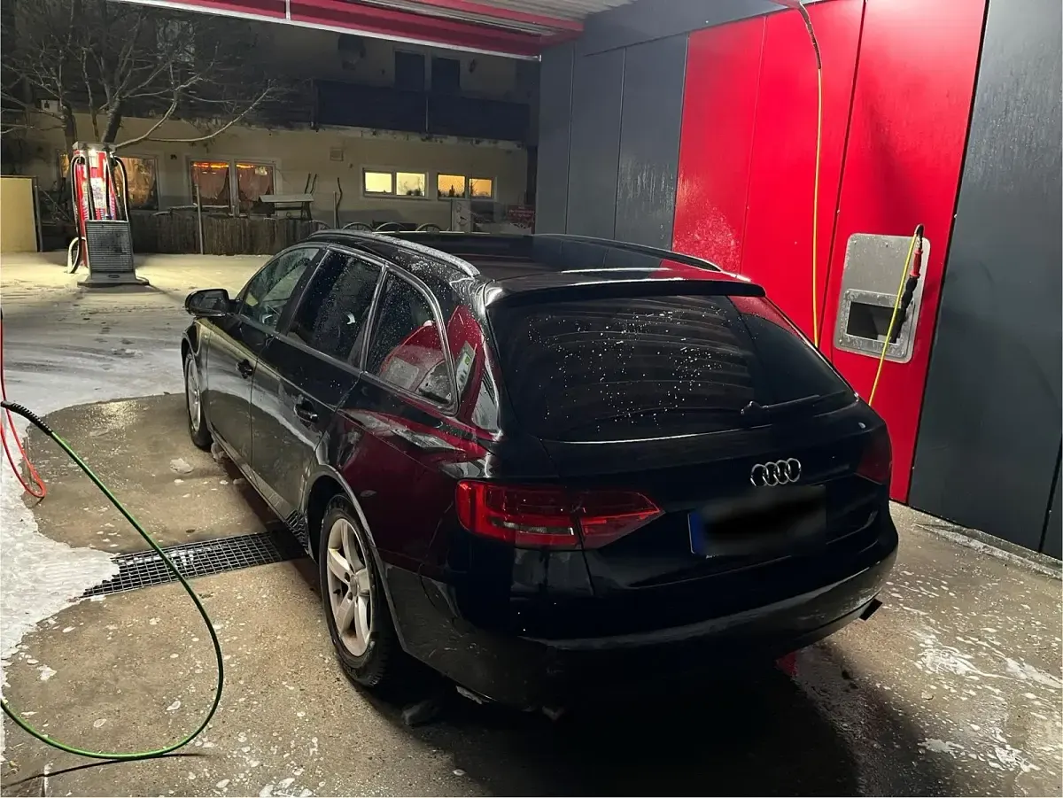 Gebraucht Audi A4 S-Line 180 PS (132 kW) 2011 Schwarz Kombi
