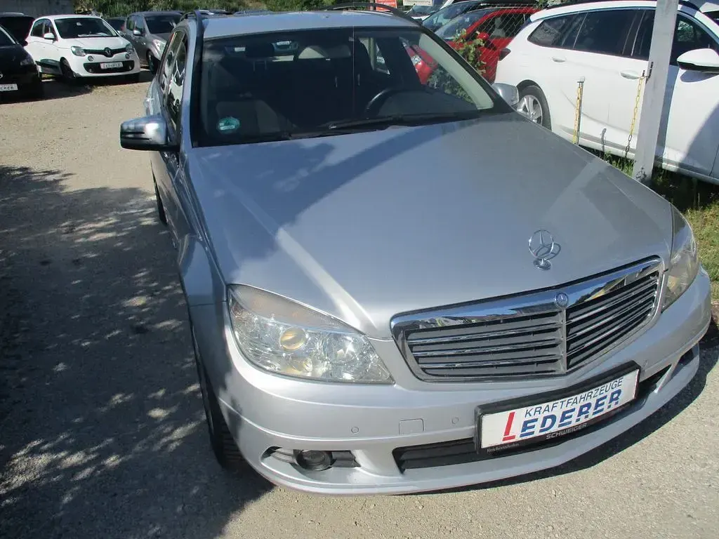 Gebraucht Mercedes C180 156 PS (114 kW) 2010 Silber Kombi