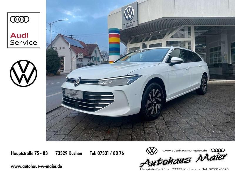 Pure white Gebraucht 2025 VW Passat Business Kombi | 41.555 € (Superpreis) - Bild 1/4