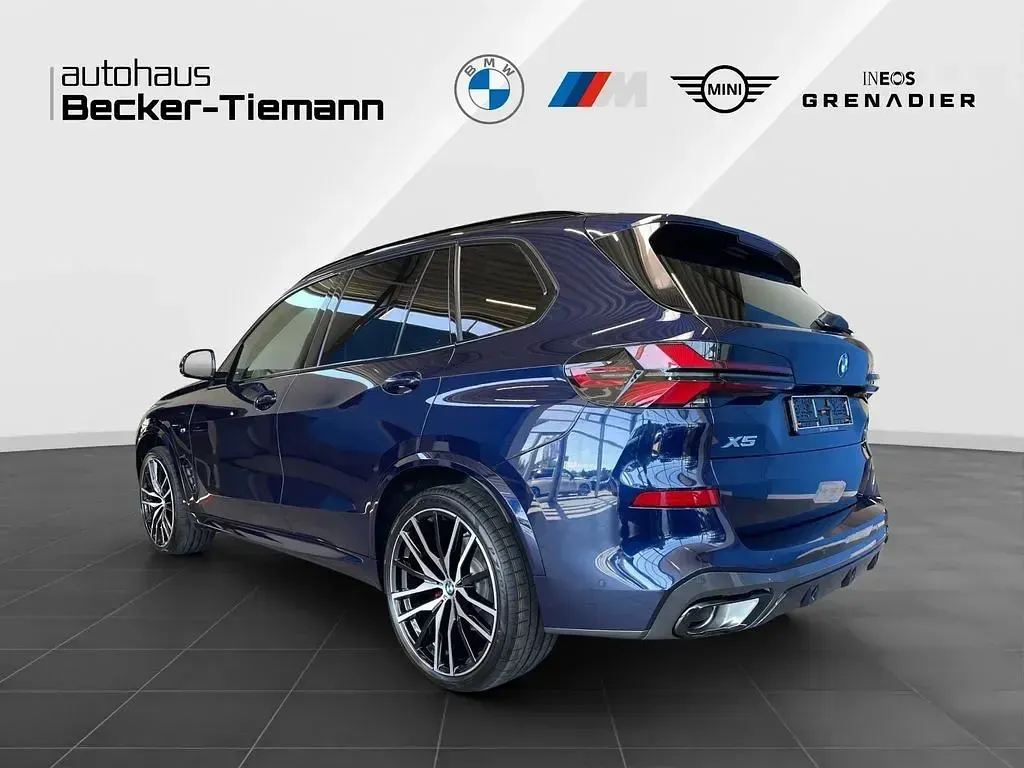 Neu BMW X5 Exclusive 352 PS (258 kW) 2026 Blau SUV