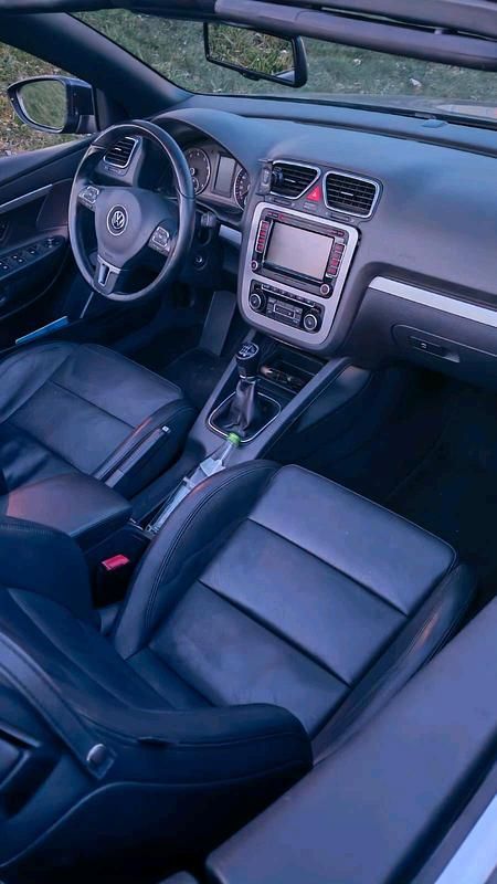Braun Gebraucht 2012 VW Eos Cabrio | 6.500 € (Fairer Preis) - Bild 1/4