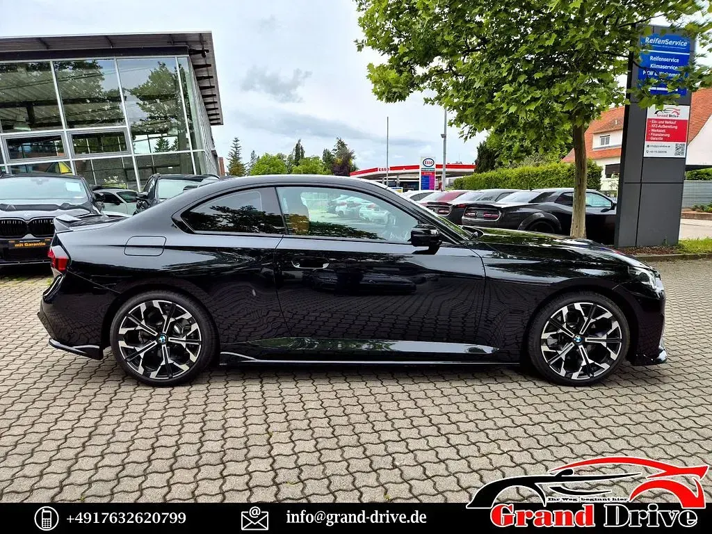 Gebraucht BMW 230 M Performance 245 PS (180 kW) 2025 Schwarz Coupé