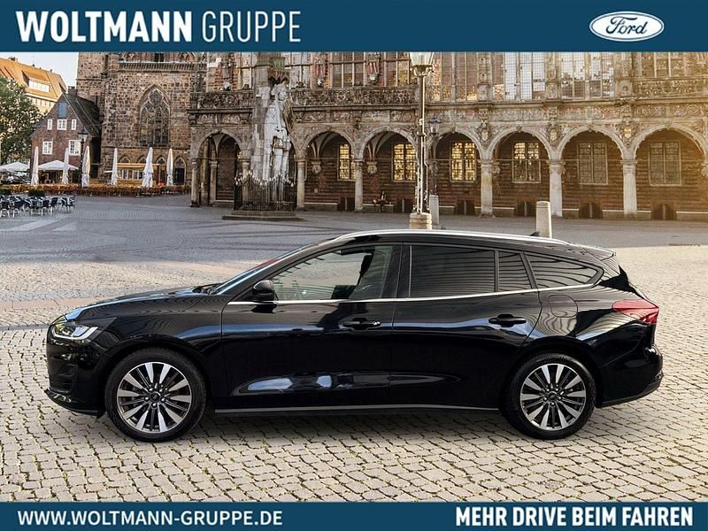 Gebraucht Ford Focus Titanium 125 PS (91 kW) 2022 Obsidianschwarz metallic Kombi