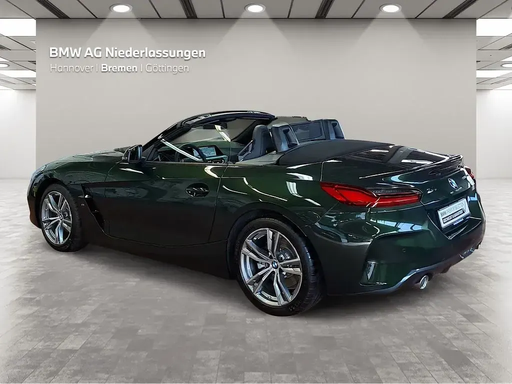 Gebraucht BMW Z4 Performance 197 PS (144 kW) 2025 Grün Cabrio