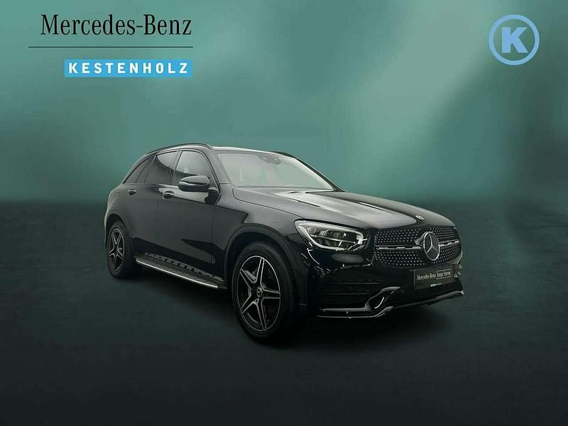 Gebraucht Mercedes GLC300 AMG 245 PS (180 kW) 2021 Unilack schwarz SUV