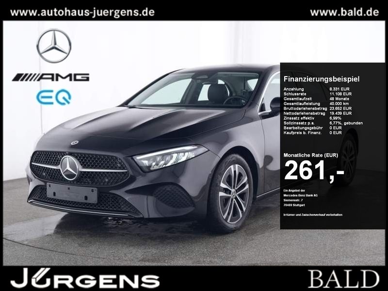 Kosmosschwarz metallic Gebraucht 2023 Mercedes A180 Progressive Limousine | 29.490 € (Fairer Preis) - Bild 1/4