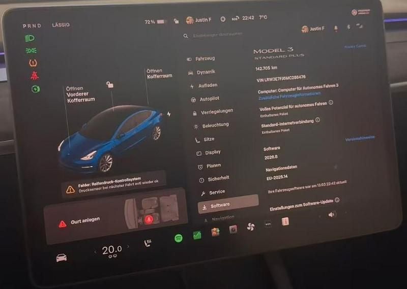 Gebraucht Tesla Model 3 Standard Range 239 kW (325 PS) 2021 Blau Limousine