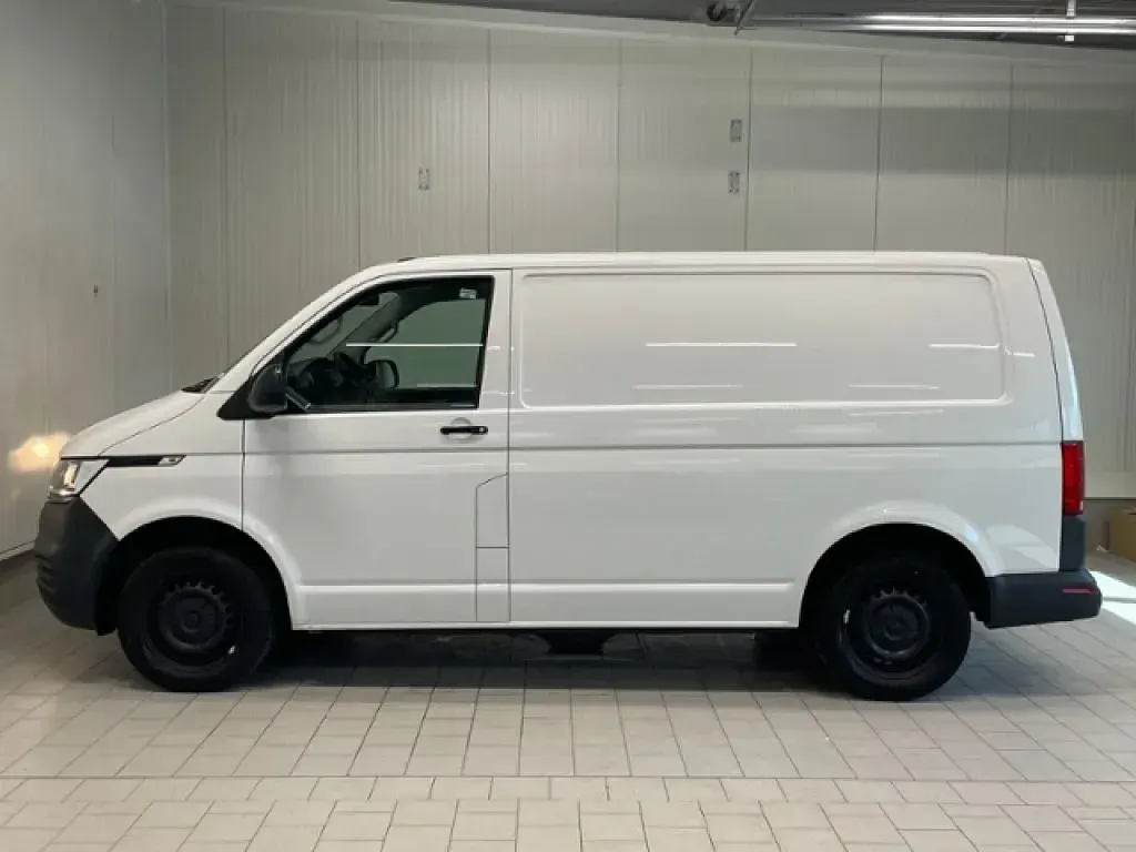 Gebraucht VW Transporter 110 PS (80 kW) 2021 Candyweiß Van