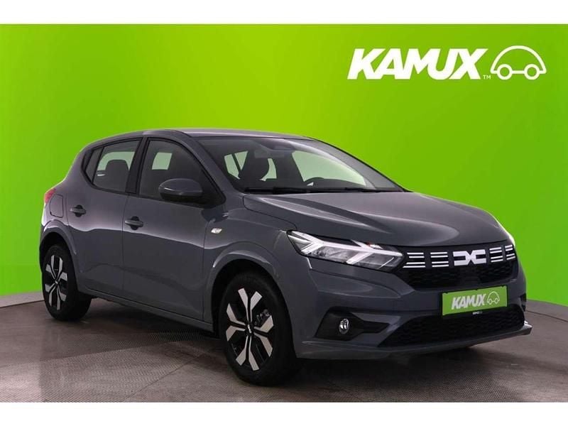 Gebraucht Dacia Sandero Expression 91 PS (66 kW) 2025 Silber / grau Limousine