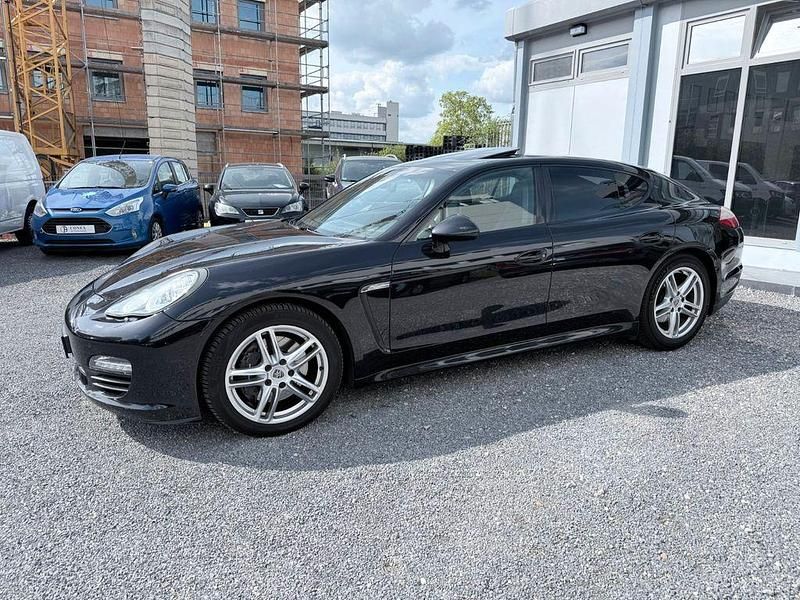 Occasion Porsche Panamera 250 ch (183 kW) 2011 Noir Citadine