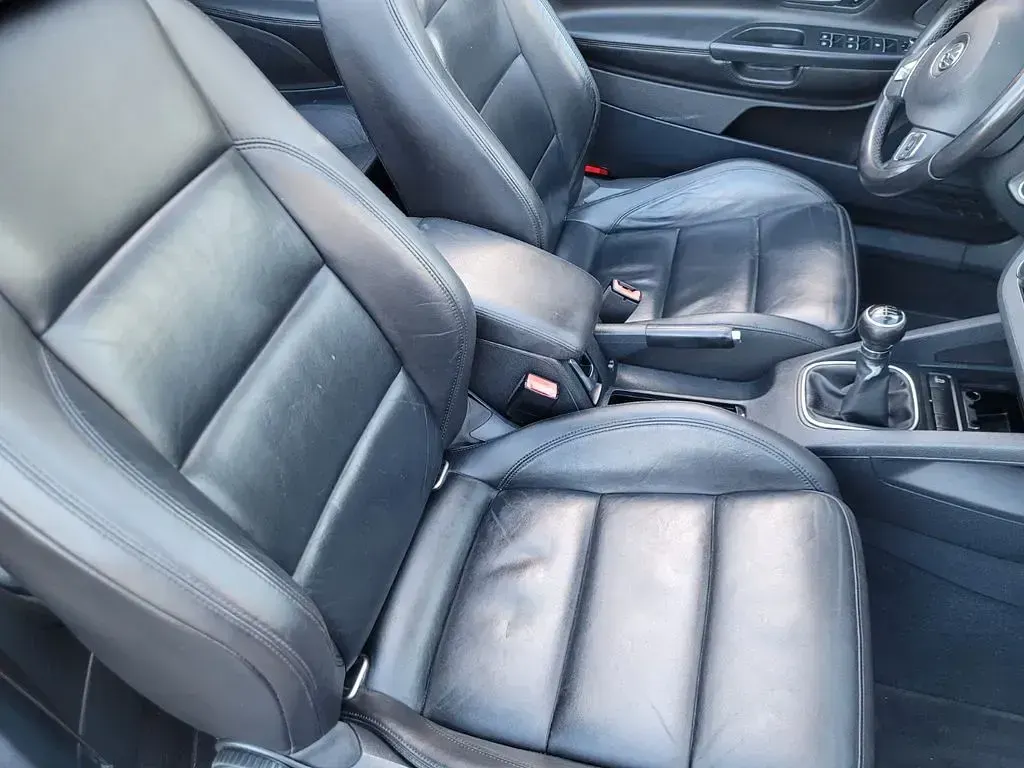 Gebraucht VW Eos Edition 160 PS (117 kW) 2011 Schwarz Cabrio