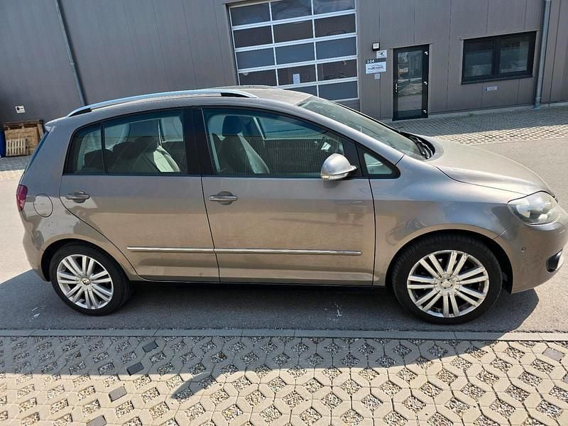 Usata VW Golf VI 140 CV (102 kW) 2009 Argento Utilitaria