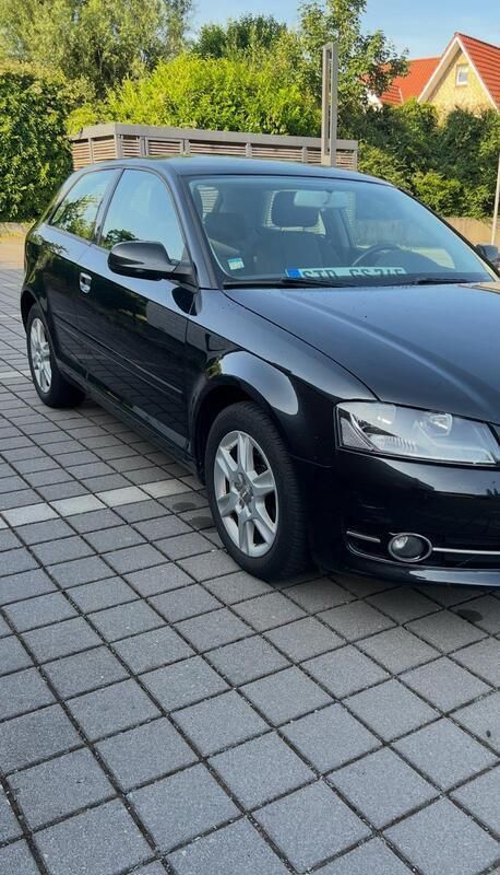 Schwarz Gebraucht 2012 Audi A3 Coupé | 6.000 € - Bild 1/4