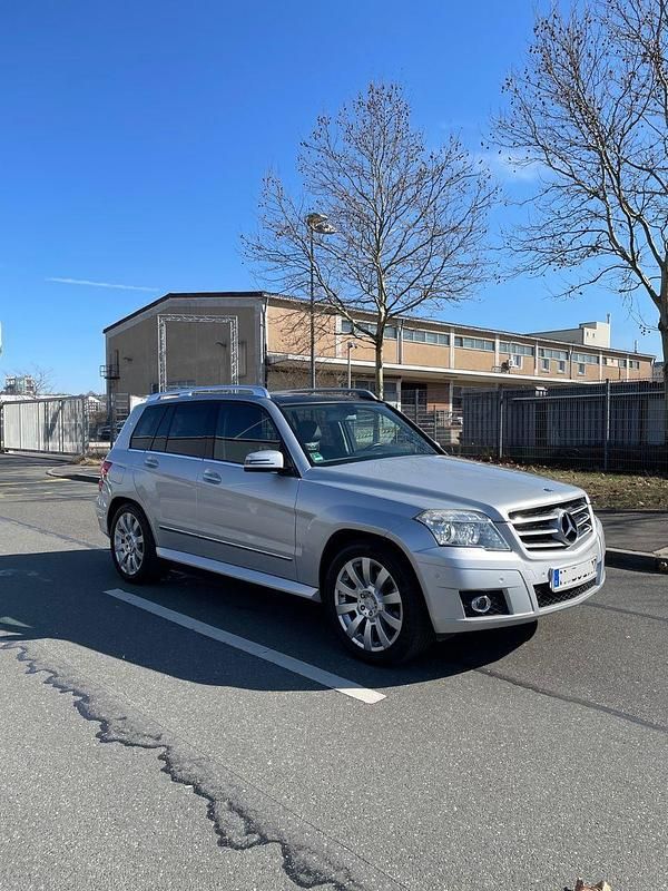 Silber Gebraucht 2008 Mercedes GLK280 AMG SUV | 14.750 € (Fairer Preis) - Bild 1/4