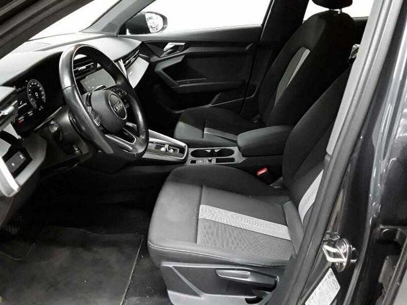 Gebraucht Audi A3 Business 150 PS (110 kW) 2022 Grau Limousine