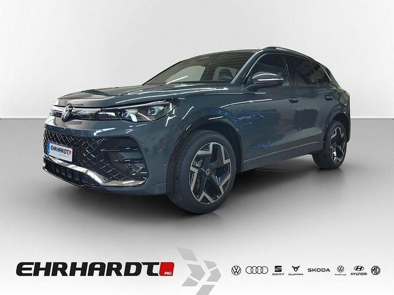 Delfingrau metallic Neu 2025 VW Tiguan R-line SUV | 57.490 € (Fairer Preis) - Bild 1/3