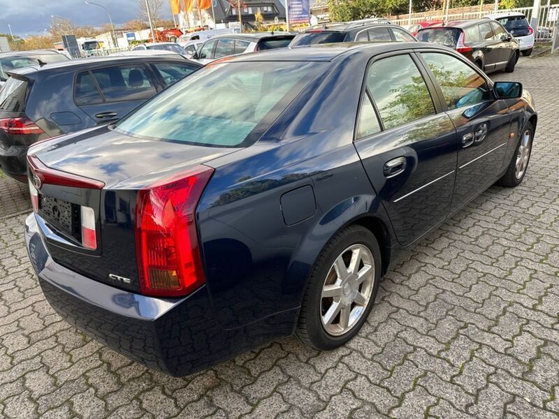 Gebraucht Cadillac CTS 181 PS (133 kW) 2006 Blau Limousine