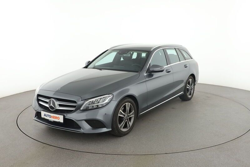 Grau Gebraucht 2020 Mercedes C180 Avantgarde Kombi | 25.180 € (Fairer Preis) - Bild 1/4