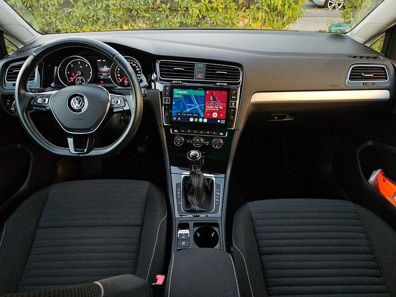 Schwarz Gebraucht 2014 VW Golf VII Cup Limousine | 9.250 € (Guter Preis) - Bild 1/4