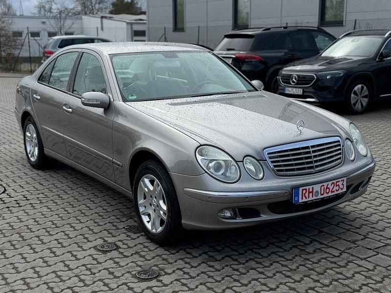 Gebraucht Mercedes E350 272 PS (200 kW) 2005 Silber Limousine