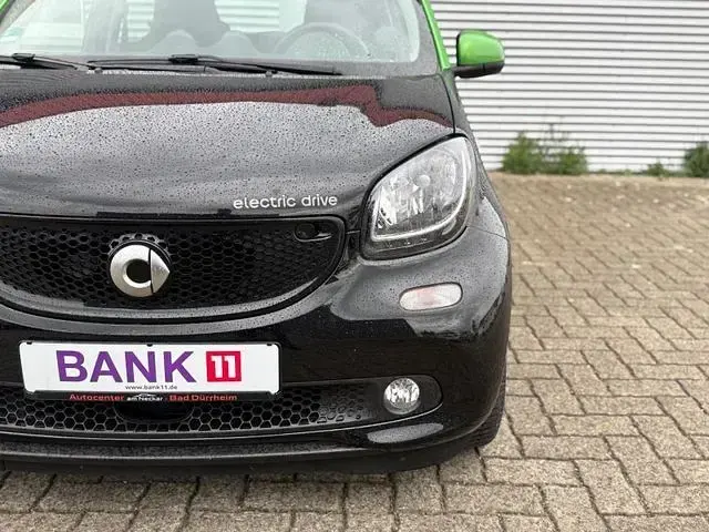 Usata Smart ForFour Electric Drive 60 kW (82 CV) 2018 Berlina