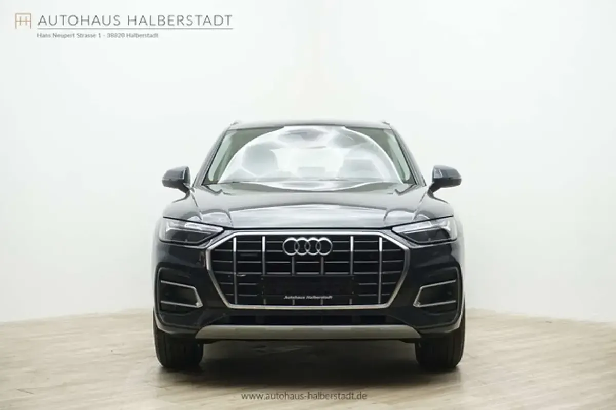 Gebraucht Audi Q5 Advanced 204 PS (150 kW) 2021 Manhattengrau metallic (metallic) SUV