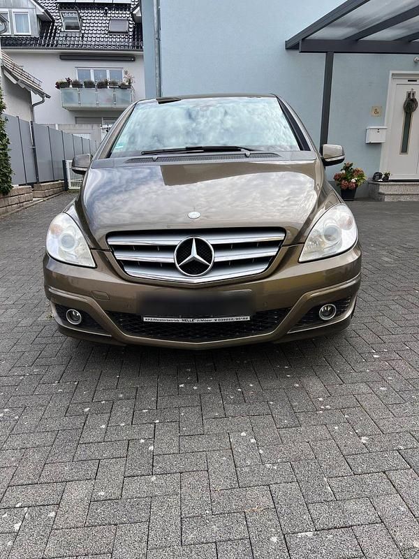Gebraucht 2008 Mercedes B180 Van / Kleinbus | 2.900 € (Superpreis) - Bild 1/4