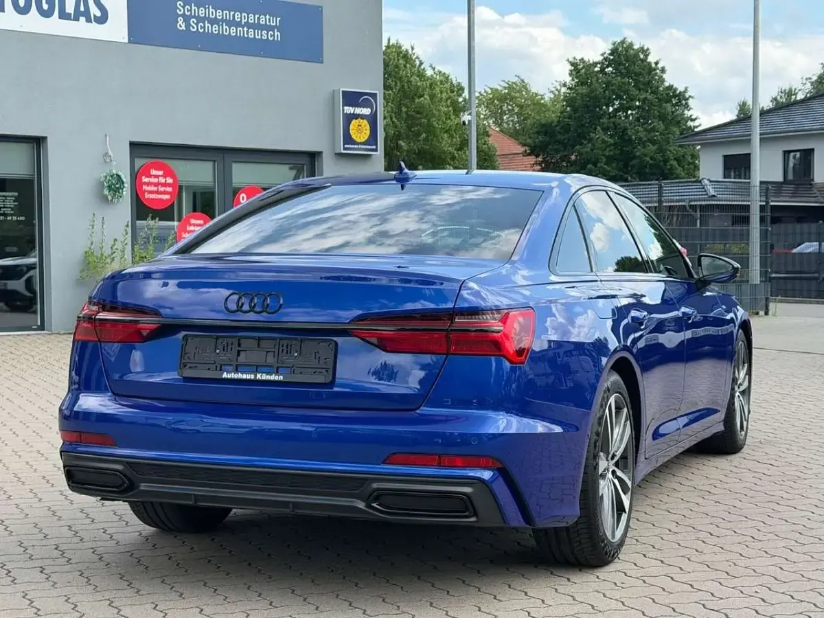 Gebraucht Audi A6 S-Line 163 PS (119 kW) 2023 Blau Limousine